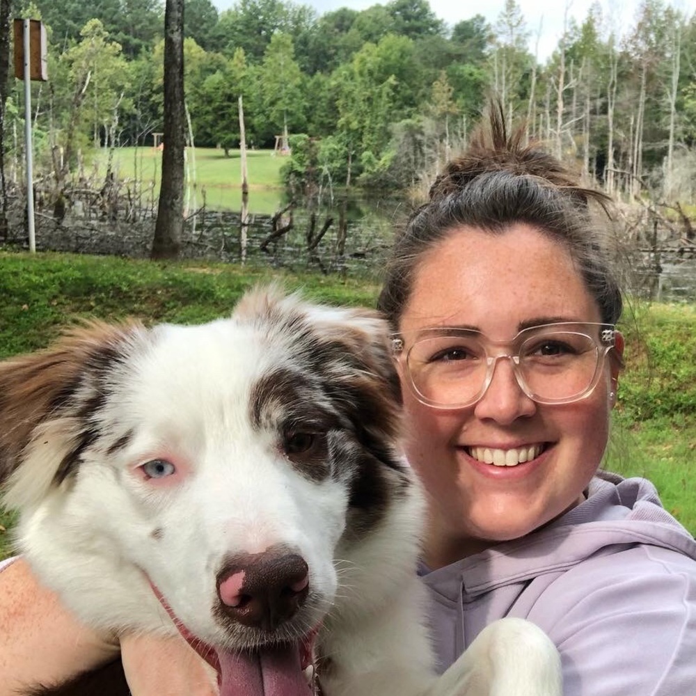 Meet your Posher, Laura